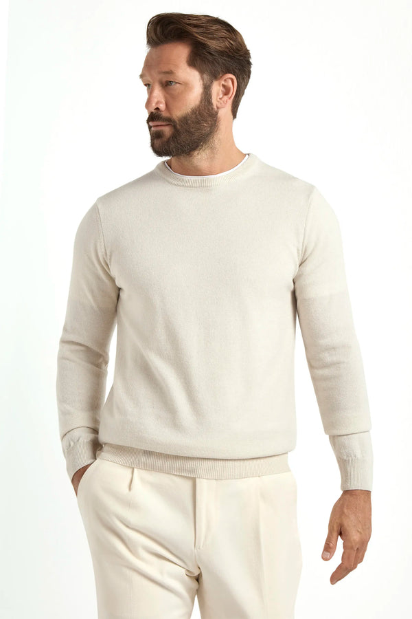 cashmere crewneck, sand cashmere sweater, italian style, made in italy, 100% cashmere sweater, lightweight cashmere knit, luxury knitwear, slim fit cashmere top, ribbed cashmere sweater, elegant menswear knit, premium italian sweater, versatile layering piece, fine cashmere knit, classic crewneck sweater, breathable cashmere top, minimalist cashmere sweater, soft cashmere knitwear, timeless italian knit, sophisticated menswear sweater, everyday luxury knit